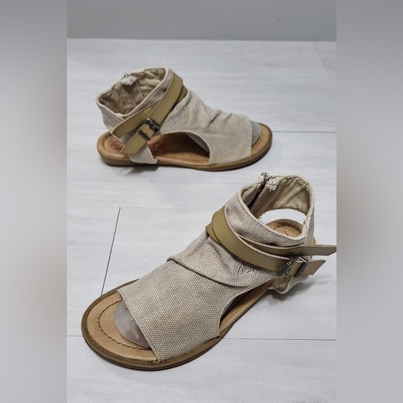 Blowfish Gladiator Girls Sandals - Picture 13 of 13